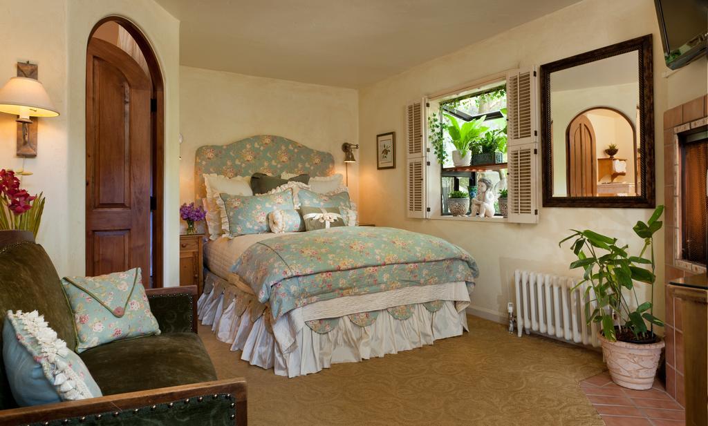 Old Monterey Inn Pokoj fotografie