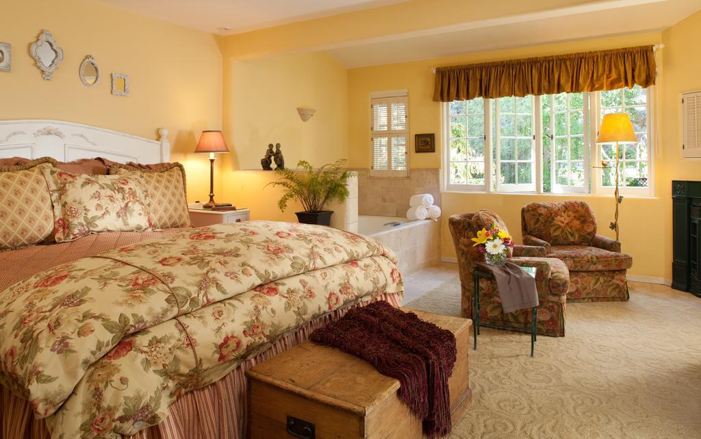 Old Monterey Inn Pokoj fotografie